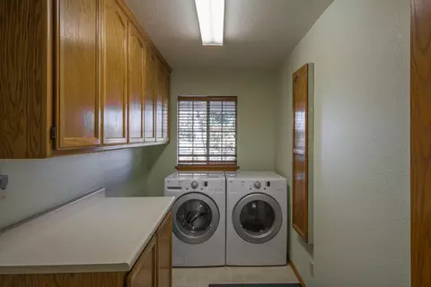 19635 Miwok Ct, Redding, CA 96002 photo 15