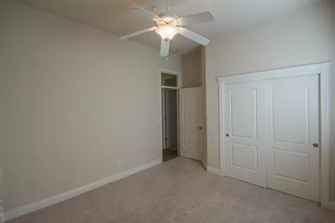 1061 Sunriver, Redding, CA 96001 photo 16
