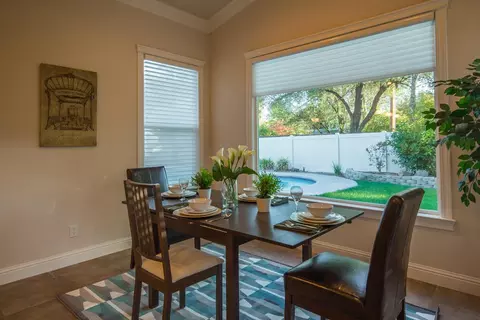 1061 Sunriver, Redding, CA 96001 photo 11