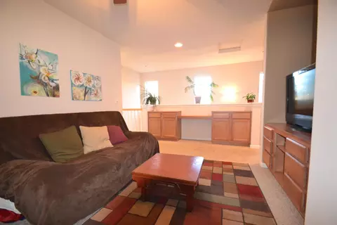 2039 Vienna, Redding, CA 96003 photo 5
