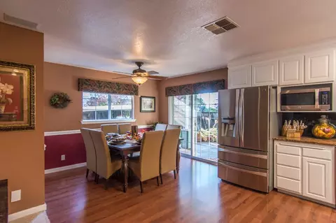 2885 Starlight Blvd, Redding, CA 96001 photo 10