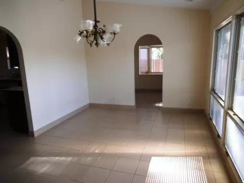 3819 Wasatch Dr, Redding, CA 96001 photo 3