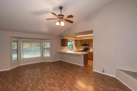 1170 Edgewood Dr, Redding, CA 96003 photo 10