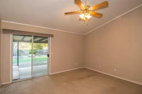 1170 Edgewood Dr, Redding, CA 96003 photo 5