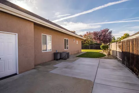 4592 Blue Creek Dr, Redding, CA 96002 photo 43
