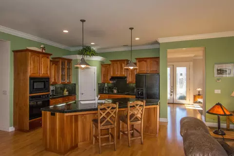 4592 Blue Creek Dr, Redding, CA 96002 photo 12