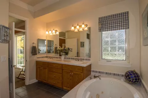 4592 Blue Creek Dr, Redding, CA 96002 photo 25