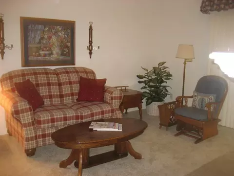 1786 Vinson, Redding, CA 96003 photo 3