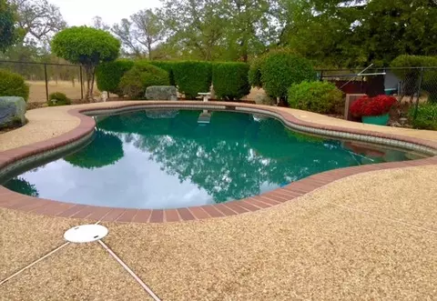 8914 Whispering Oaks Rd, Redding, CA 96002 photo 3