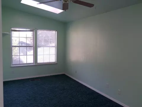 904 Oakmont Dr, Redding, CA 96003 photo 7