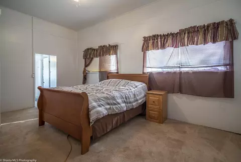 1617 Willis St, Redding, CA 96001 photo 7