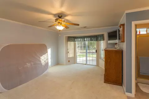 1663 Hominy Way, Redding, CA 96003 photo 18