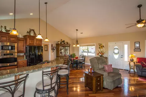 11661 Cheyenne Rd, Redding, CA 96003 photo 19