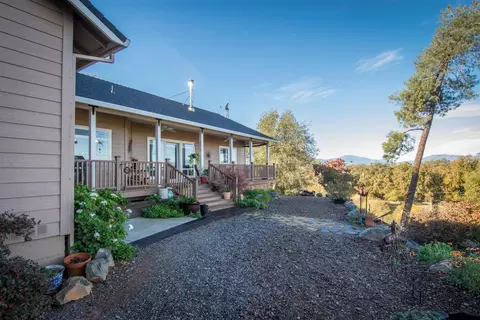 11661 Cheyenne Rd, Redding, CA 96003 photo 9