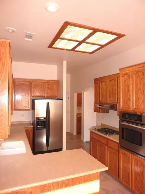 425 Vintage Path, Redding, CA 96003 photo 5