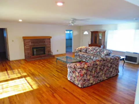 18565 Lloyd Ln, Anderson, CA 96007 photo 6