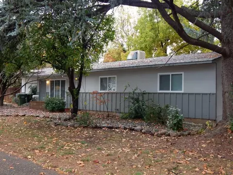 2151 Athens Ave, Redding, CA 96001 photo 6