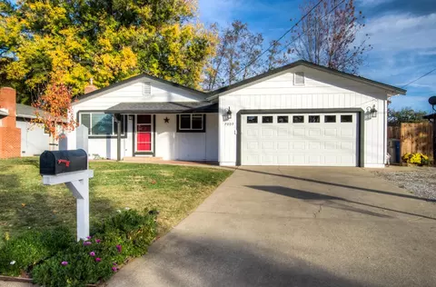 7009 Reflection St, Redding, CA 96001 photo 1