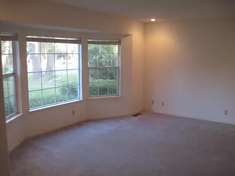 2327 Western Oak Dr, Redding, CA 96002 photo 6