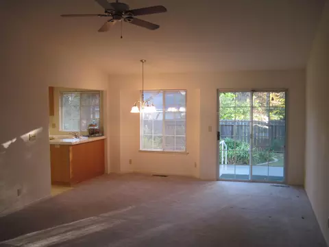 2327 Western Oak Dr, Redding, CA 96002 photo 10