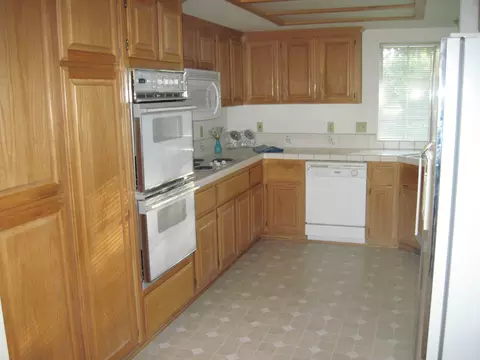 2327 Western Oak Dr, Redding, CA 96002 photo 8