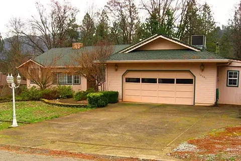 18081 Forest Rd, Lakehead, CA 96051 photo 1