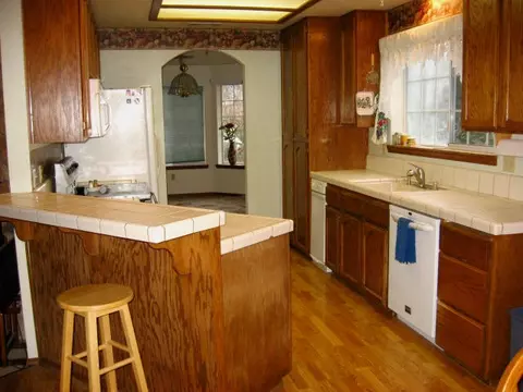 18081 Forest Rd, Lakehead, CA 96051 photo 11
