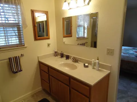 21433 Valley Oak Rd, Redding, CA 96003 photo 13