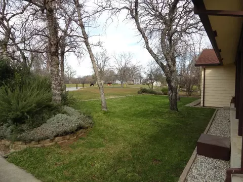 21433 Valley Oak Rd, Redding, CA 96003 photo 35
