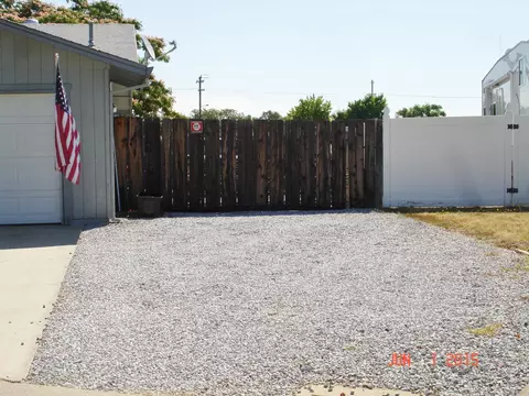 1055 Dara Ct, Redding, CA 96003 photo 5