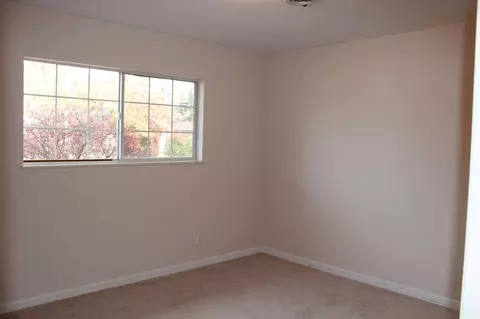 5800 E Bonnyview Rd, Redding, CA 96001 photo 9