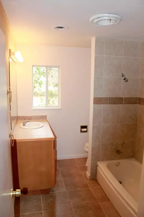 5800 E Bonnyview Rd, Redding, CA 96001 photo 6