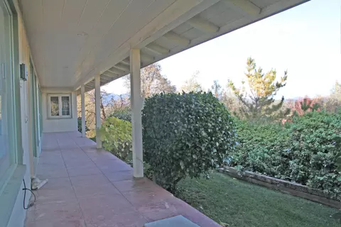 2746 Foothill Blvd, Redding, CA 96001 photo 4