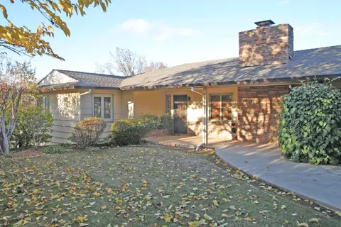 2746 Foothill Blvd, Redding, CA 96001 photo 1