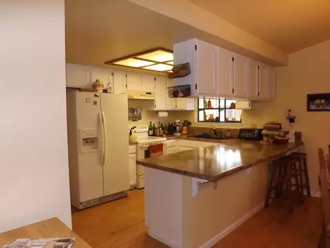811 Oakmont Dr, Redding, CA 96003 photo 6