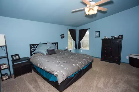 21560 Squaw Grass Trl, Redding, CA 96003 photo 11