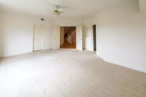 869 Cherryhill Trl, Redding, CA 96003 photo 12