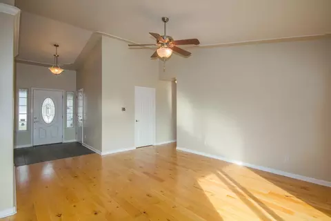 4639 Memory Ln, Redding, CA 96001 photo 17