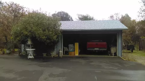 12369 Lake Blvd, Redding, CA 96003 photo 3