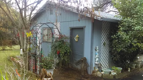 12369 Lake Blvd, Redding, CA 96003 photo 5