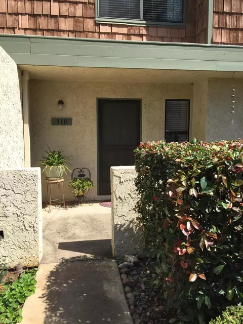 910 Chamise Way, Redding, CA 96002 photo 7