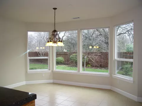 7503 Robles Dr, Redding, CA 96002 photo 7