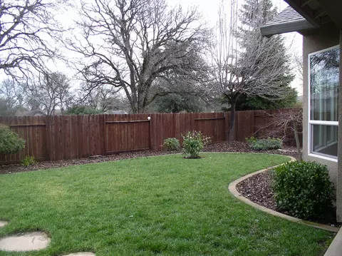 7503 Robles Dr, Redding, CA 96002 photo 14