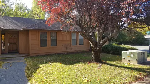 1865 El Verano St, Redding, CA 96002 photo 15