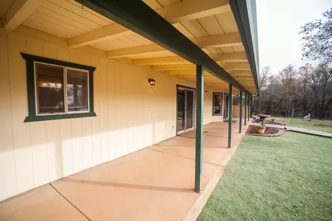 13452 Grizzly Way, Redding, CA 96003 photo 3
