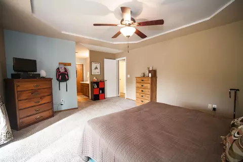13452 Grizzly Way, Redding, CA 96003 photo 31