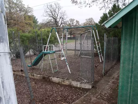 1674 Green St, Redding, CA 96003 photo 15