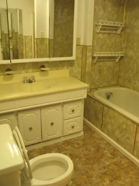 1674 Green St, Redding, CA 96003 photo 7