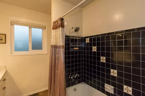 1253 Almond Ave, Redding, CA 96001 photo 8