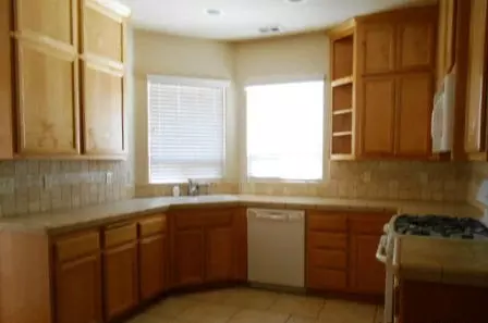 1633 Galaxy Way, Redding, CA 96002 photo 9